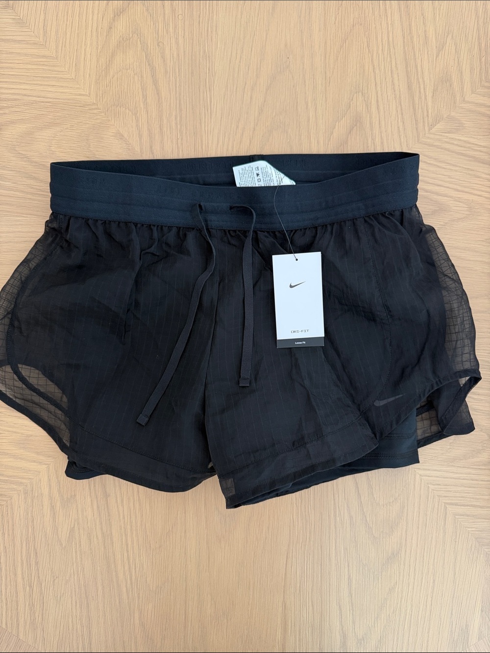 Nike Women’s Black Layered Mesh Athletic Shorts NWT L
